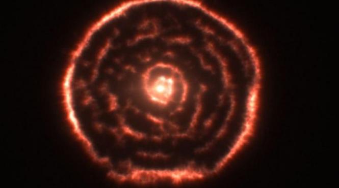 astronomi spirala spectaculoasa steaua gigant r sculptoris