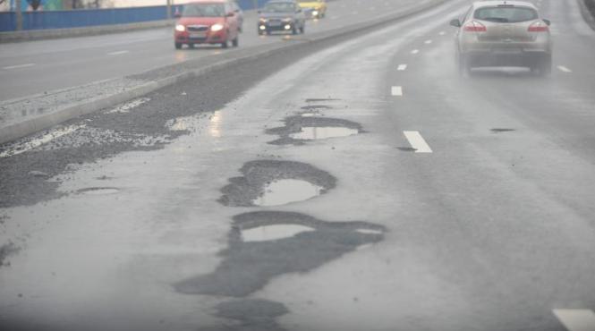 dupa ce a capusat cnadnr 16 ani plastidrum cere statului daune de 10 milioane de euro