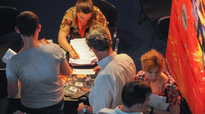 locuri de munca in strainatate vezi cele mai cautate specializari