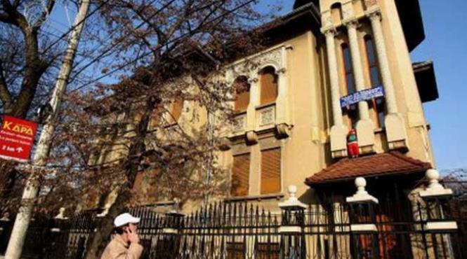 timisoara sub sediul romilor de catifea noua dreapta si noul primar declara razboi mafiei imobiliare