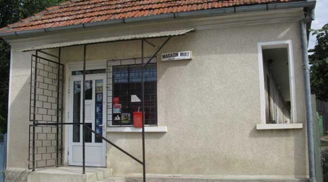 cum l a invins capitalismul pe ceausescu magazinul din hogeacul carmaciului