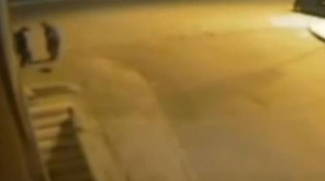 scene incredibile la istanbul o adolescenta a nascut in plina strada video