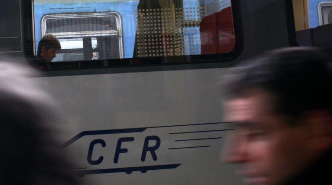 perchezitii la ministerul transporturilor si cfr 200 de functionari ridicati de politie