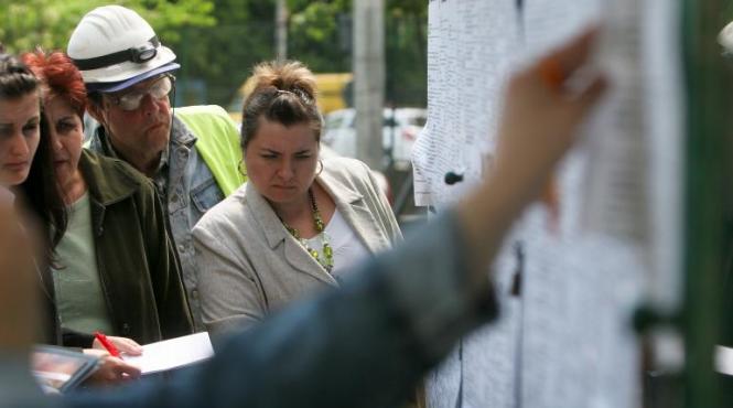 locuri de munca la stat vezi unde se fac angajari