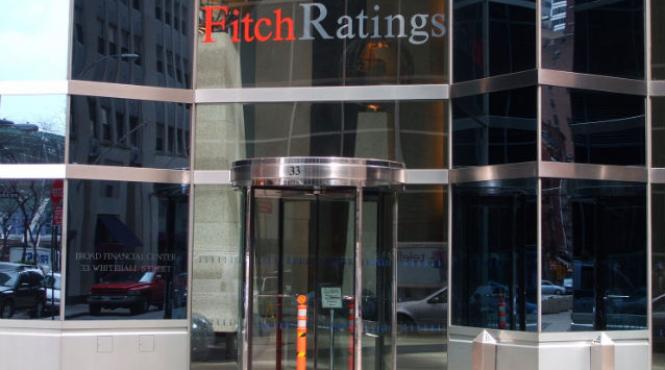 fitch nu l lasa pe obama sa savureze succesul ratingul sua va fi retrogradat daca nu evita prapastia fiscala