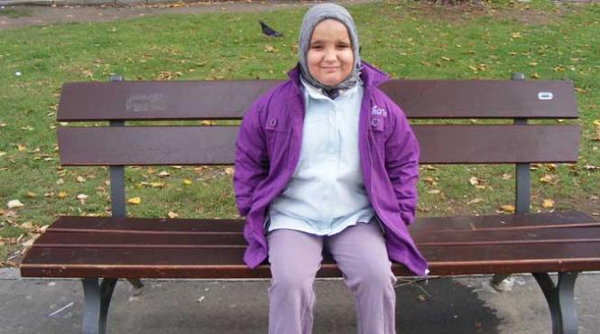 cancerul si saracia au pus stapanire pe o fetita de 9 ani