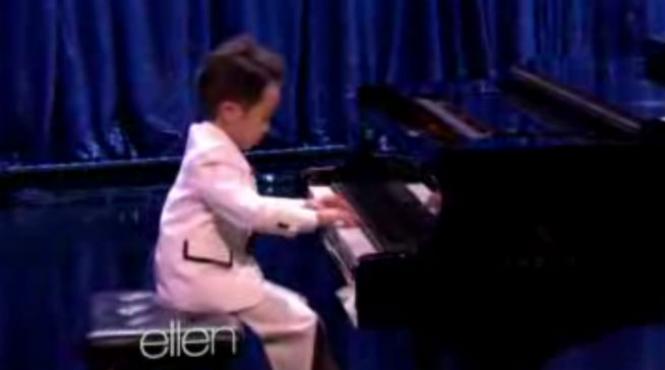 copilul minune din china un baiat de sase ani un nou mozart video