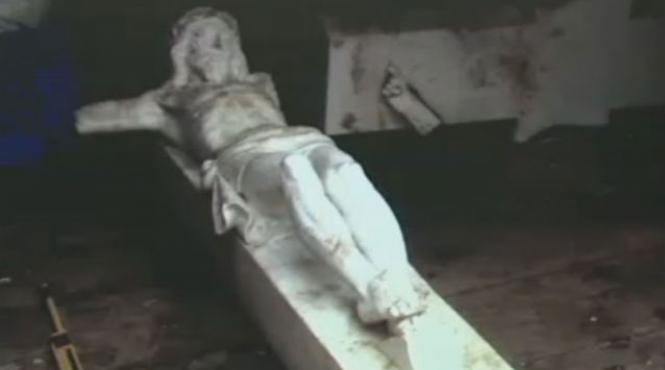 reversul miracolului convins ca un crucifix i a salvat so ia de cancer da in judecata biserica dupa ce acela i crucifix i a strivit piciorul