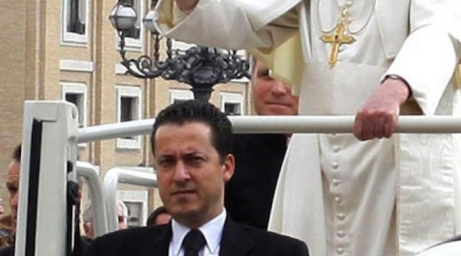 informaticianul vaticanului condamnat inchisoare