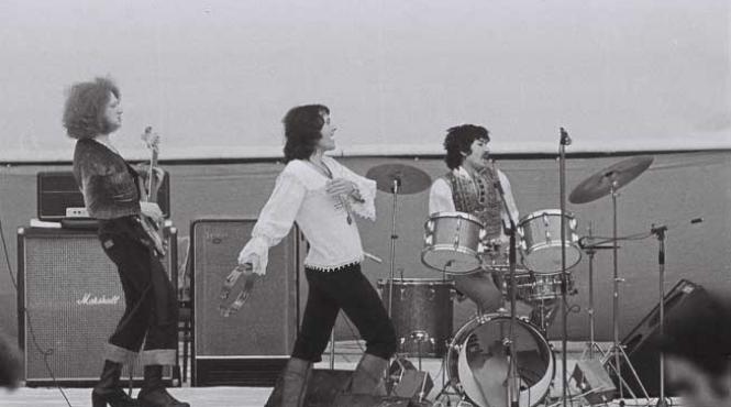 iunie 1977 concertele phoenix au fost anulate