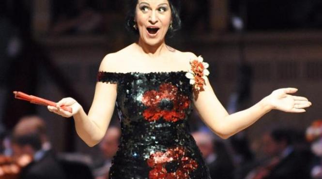 angela gheorghiu de urgenta la spital direct de pe scena operei din san francisco