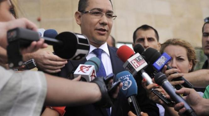 ponta despre viitorul executiv credeti ca un guvern cu cinci ministere o sa fie mai bun sau destept asta e gandirea lui boc
