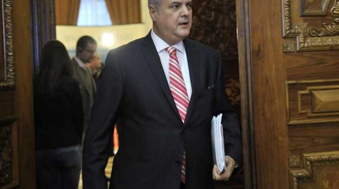 v ati platit datoria de 1000 de dolari la fmi