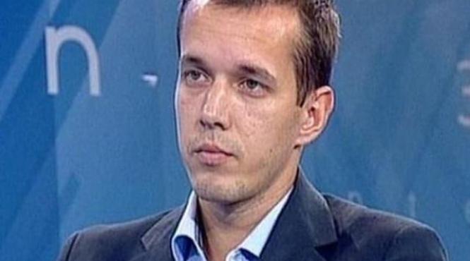 andrei nastase mesaj pe facebook tata pare inchis dar cei ce cred asta au gandurile incatusate de propria micime