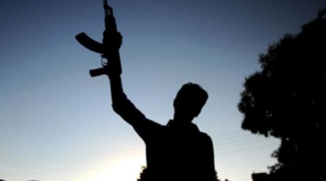 un jurnalist de la televiziunea siriana de stat a fost asasinat bassel tawfiq youssef a fost impuscat de rebeli