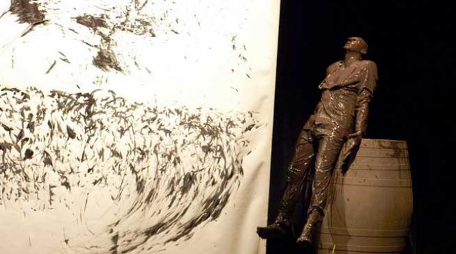 teatru dans si muzica la interferente