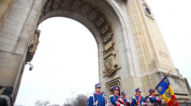 porti deschise la guvern si parada la arcul de triumf