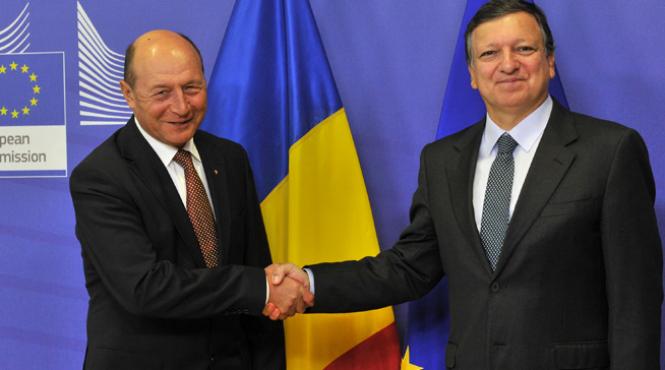 basescu trage de timp pentru desemnarea lui victor ponta ca premier