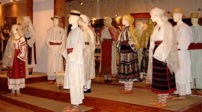 expozitie etnografica la craiova modele traditionale ale olteniei