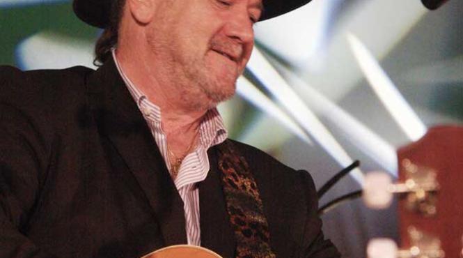 trei seri de folk la om bun nr 22