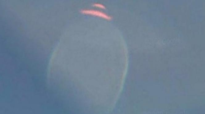 breaking news la o televiziune din japonia un ozn s a prabusit in oceanul pacific