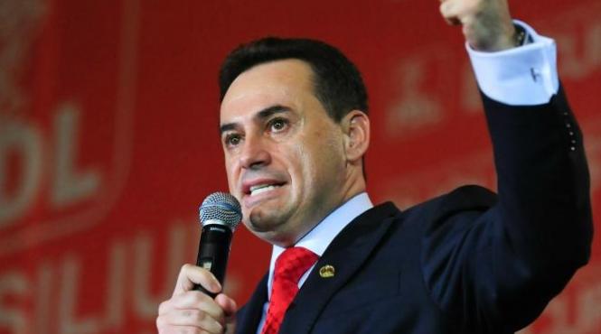 primarul aradului gheorghe falca vrea capul lui blaga discutiile la colegiul director trebuie facute cu mandatele pe masa