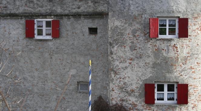 conace boieresti in care poti innopta