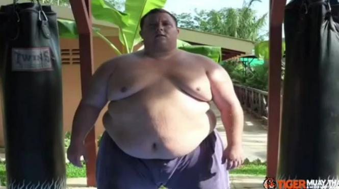 transformare spectaculoasa in 9 luni de zile purta haine xxxxxxxxl cantarea 250 de kg iar medicii i au spus ca mai are cativa ani de trait