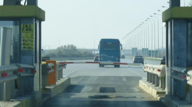 sarbatori uluitoare la salonic roman congelat de trei saptamani la morga