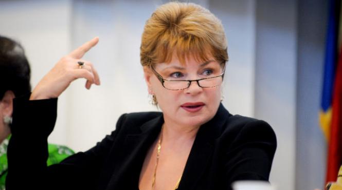 mona pivniceru isi mentine propunerile pentru posturile de sef al dna respectiv procuror general