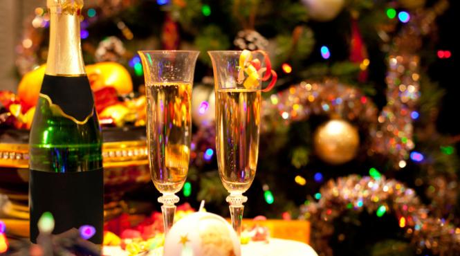 noaptea de revelion la bucuresti vs last minute in strainatate