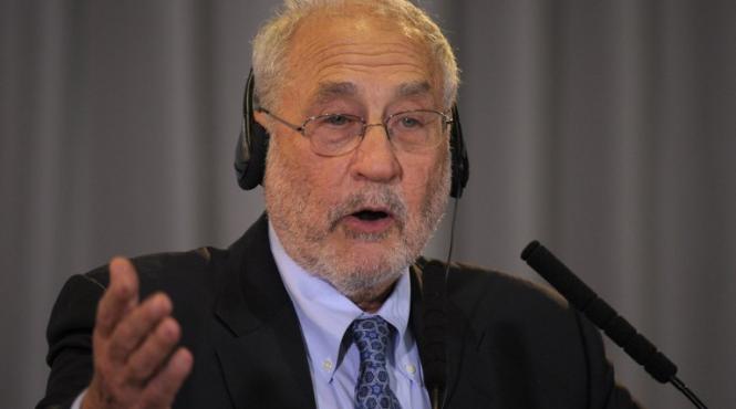joseph stiglitz europa principalul risc pentru economia mondiala in 2013