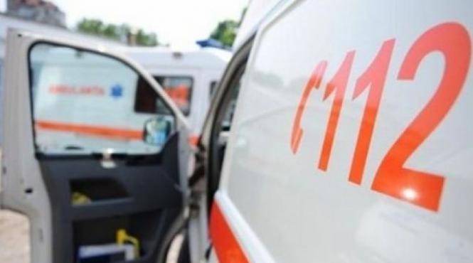 eleva olimpica in stare critica fata de 13 ani a cazut de la etajul trei al unei cabane din busteni