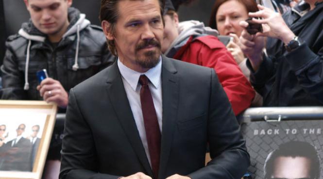 actorul clive owen a fost inlocuit in continuarea filmului de succes sin city