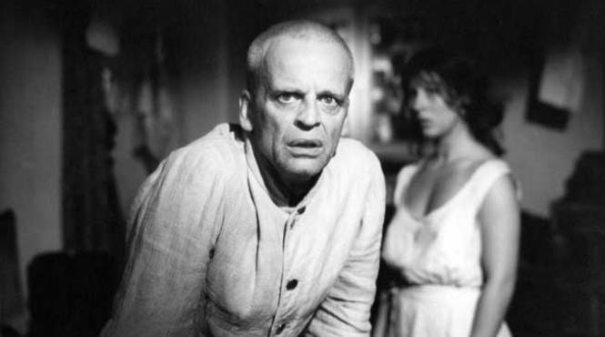 sora actritei nastassja kinski isi acuza tatal ca a violat o in copilarie