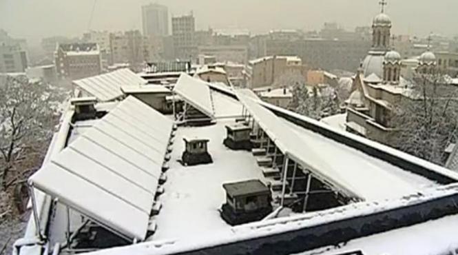 inovatie in bucuresti apa calda gratis vara si 15 mai putin la caldura iarna cat a costat blocul cu panouri electrice