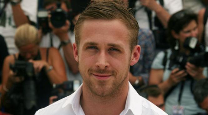 ryan gosling adora sa tricoteze