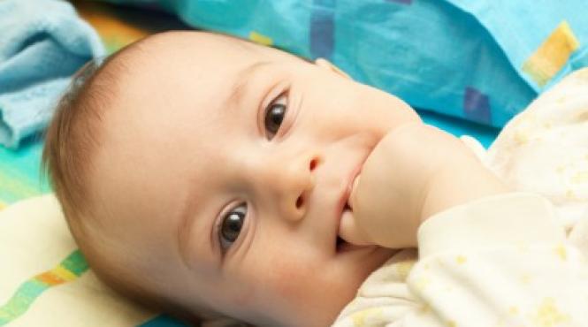 umilinta suptului degetului la copii