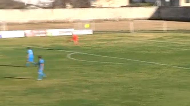 golul saptamanii vine din grecia portarul a marcat dupa o degajare de peste 80 de metri video