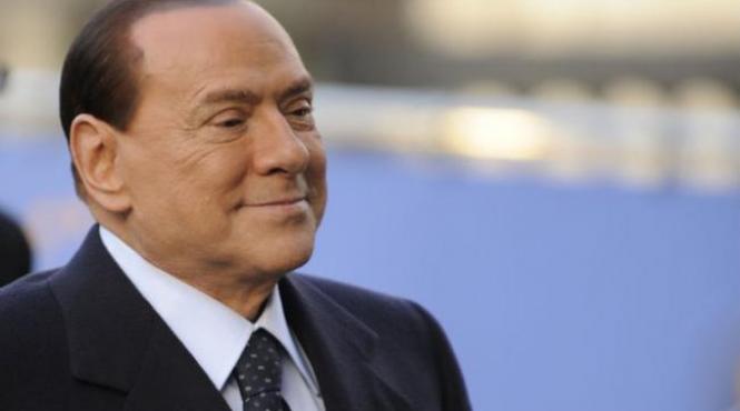 silvio berlusconi infurie italia mussolini a facut multe lucruri bune cu exceptia legilor rasiale antisemite