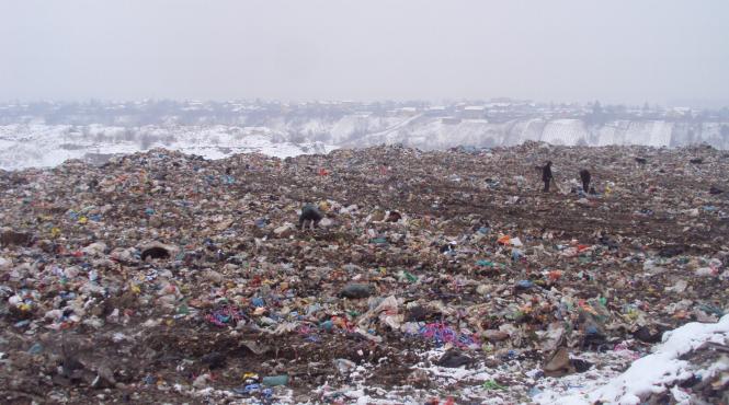 administratorul gropii de gunoi de la glina acuza presiuni uria e i grave prejudicii de imagine din partea autorita ilor italiene