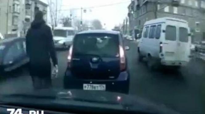 no comment gestul genial pe care l a fact un sofer rus intr o intersectie video