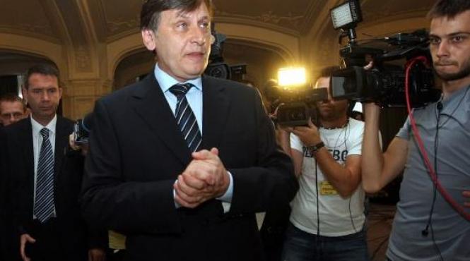 crin antonescu despre raportul mcv comisia europeana ar trebui sa numere corect