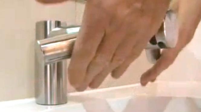 robinetul care iti usuca mainile