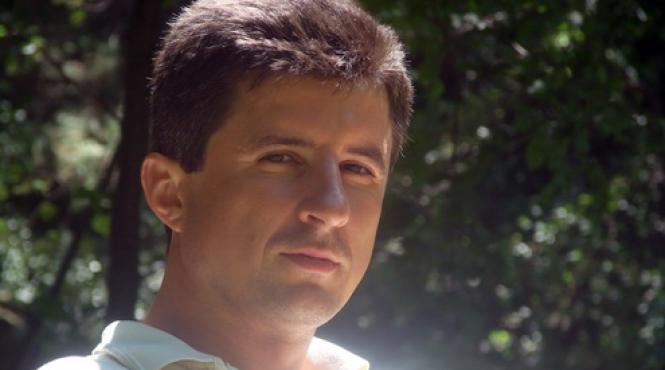 abuz incredibil judecatori si procurori conlucreaza impotriva unui jurnalist de investigatii incomod