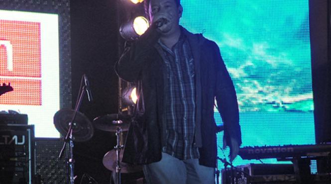 bodo de la proconsul implicat intr un accident rutier solistul a pierdut controlul volanului din cauza poleiului