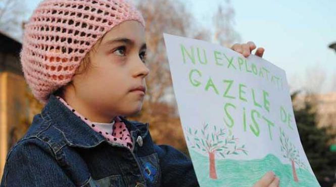 cancerul din gazul de sist metoda folosita de chevron presupune introducerea in pamant a 600 de substante chimice