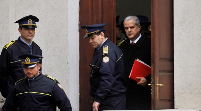 adrian nastase afla azi daca va fi eliberat conditionat cererea fostului premier pe masa judecatoriei sectorului 4