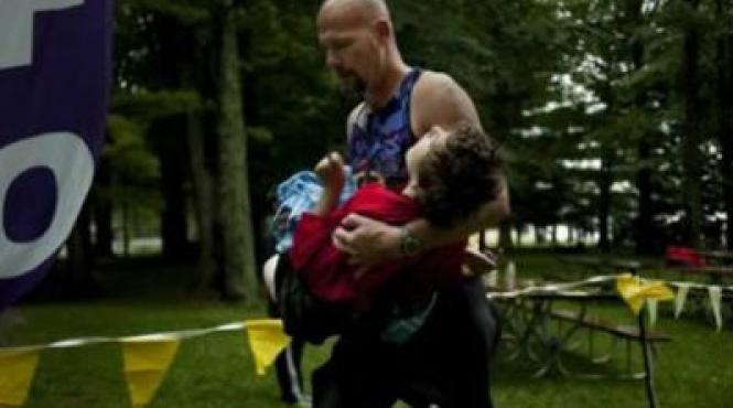 top 6 cei mai buni parinti din lume tu ai fi facut asta pentru copilul tau