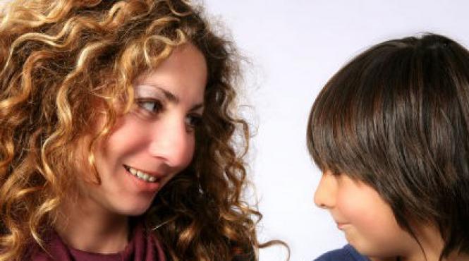 top 16 minciuni pe care parintii le spun copiilor lor